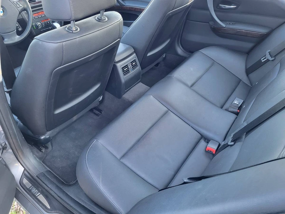 2011 BMW E90 3 Series Sedan - Image 22 of 23