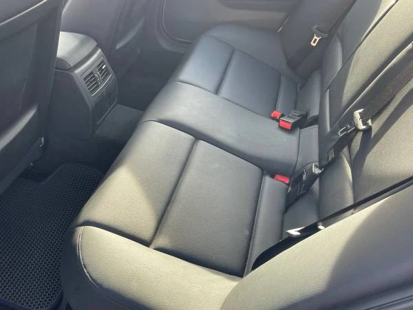 2011 BMW E90 3 Series Sedan - Image 13 of 15