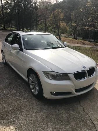 2011 BMW E90 3 Series Sedan - Image 4 of 13