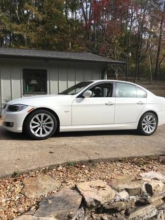 2011 BMW E90 3 Series Sedan - Image 2 of 13
