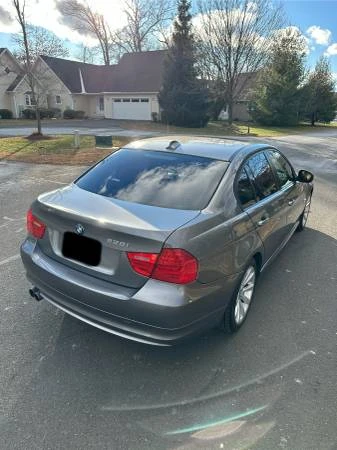 2011 BMW E90 3 Series Sedan - Image 4 of 17