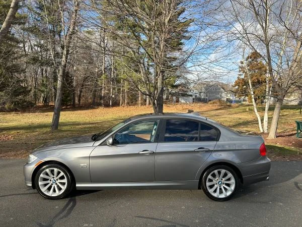 2011 BMW E90 3 Series Sedan - Image 5 of 17
