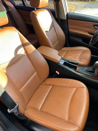 2011 BMW E90 3 Series Sedan - Image 13 of 17