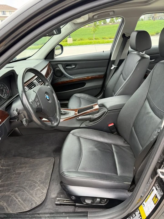 2011 BMW E90 3 Series Sedan - Image 7 of 13