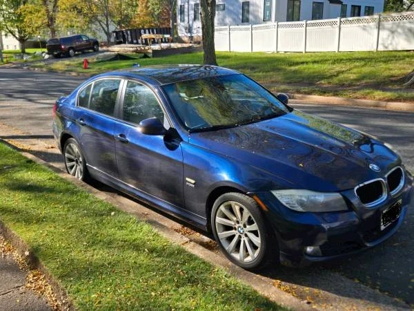 2011 BMW E90 3 Series Sedan - Image 6 of 8