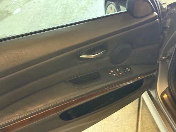 2011 BMW E90 3 Series Sedan - Image 10 of 19