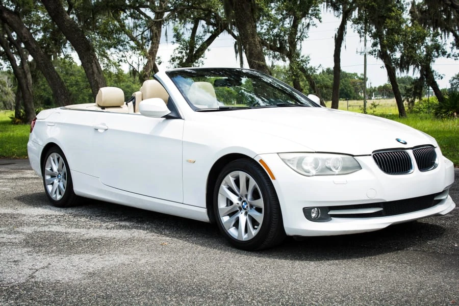 2011 BMW E93 3 Series Convertible - Image 9 of 9