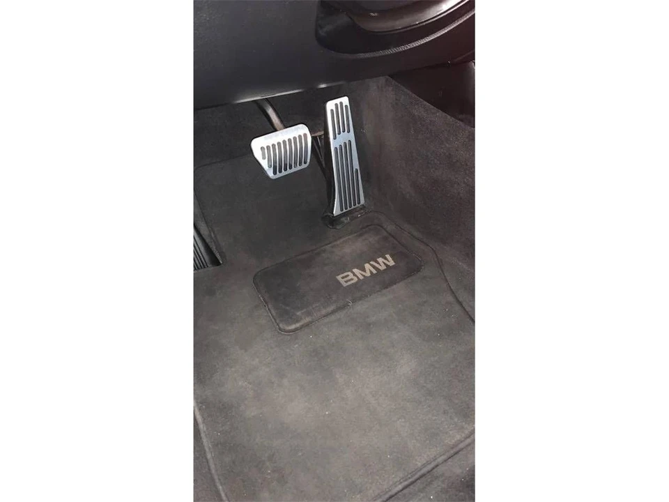 2011 BMW E90 3 Series Sedan - Image 8 of 18