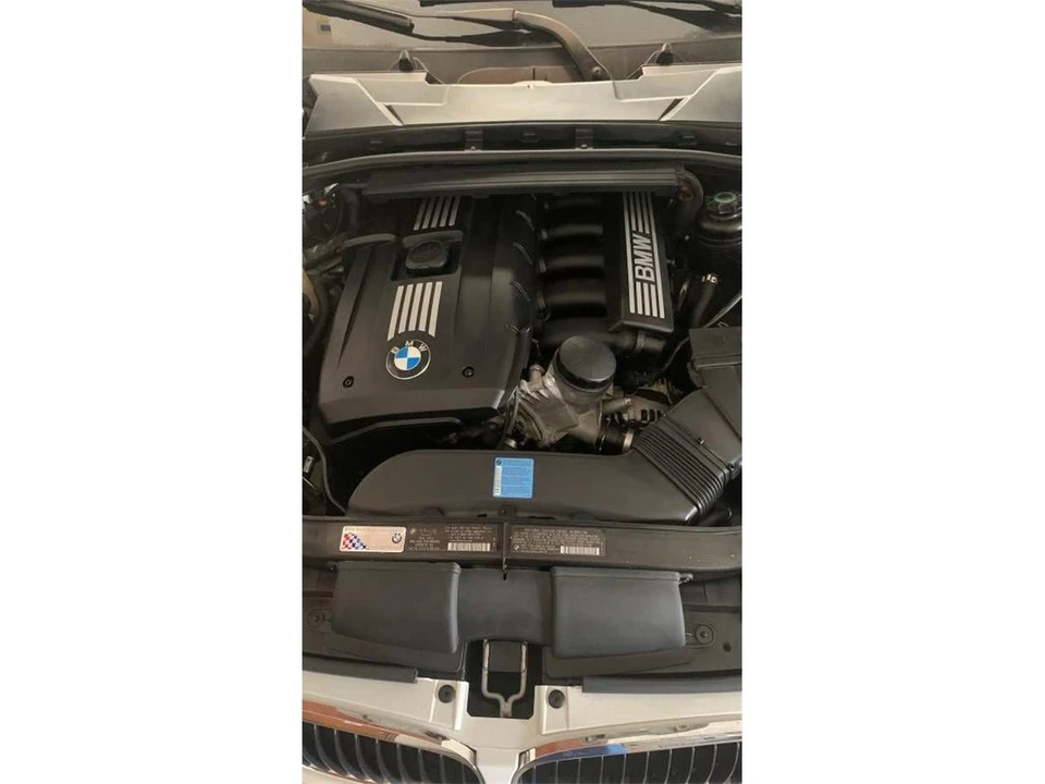 2011 BMW E90 3 Series Sedan - Image 9 of 18