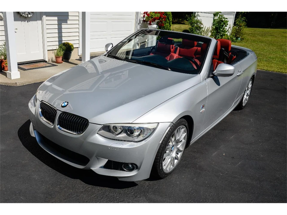 2011 BMW E90 3 Series Sedan - Image 4 of 31