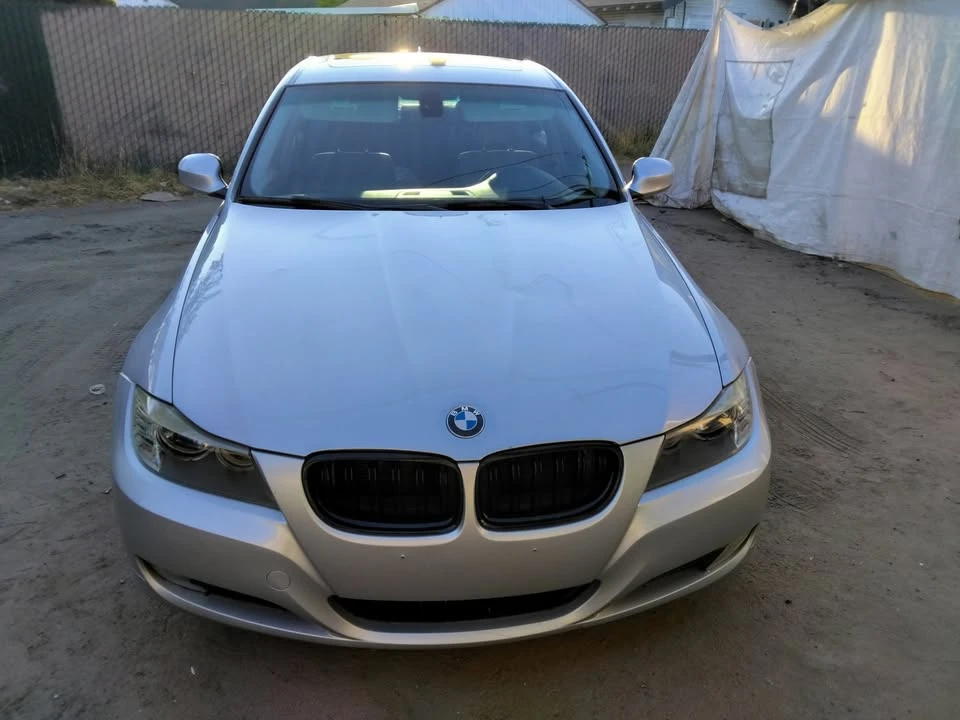 2011 BMW E90 3 Series Sedan - Image 2 of 9