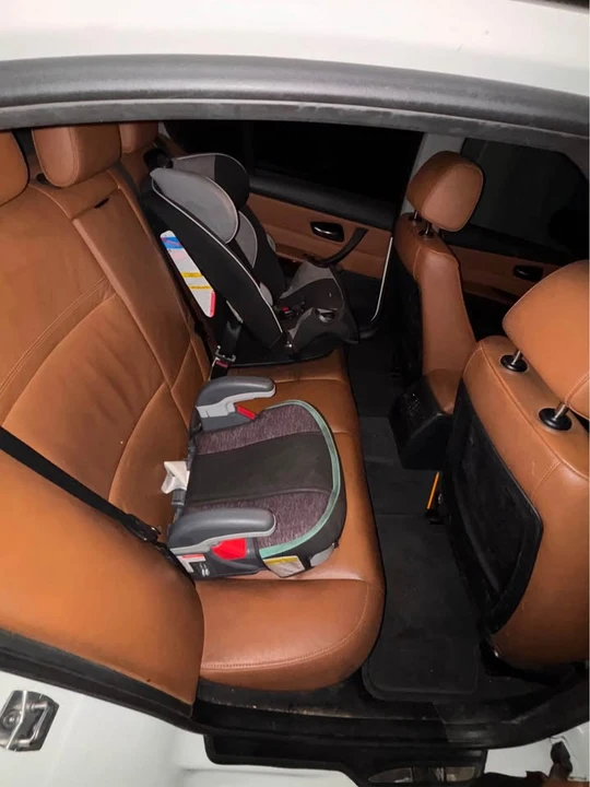 2011 BMW E90 3 Series Sedan - Image 6 of 6