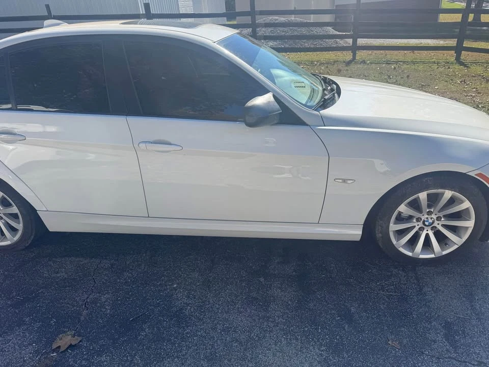 2011 BMW E90 3 Series Sedan - Image 2 of 8
