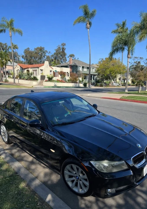 2011 BMW E90 3 Series Sedan - Image 3 of 15
