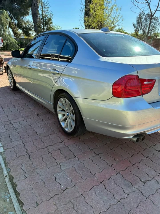 2011 BMW E90 3 Series Sedan - Image 2 of 10
