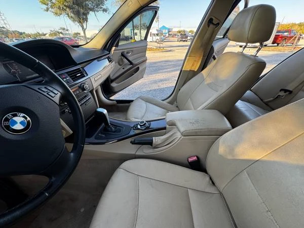 2011 BMW E90 3 Series Sedan - Image 10 of 18