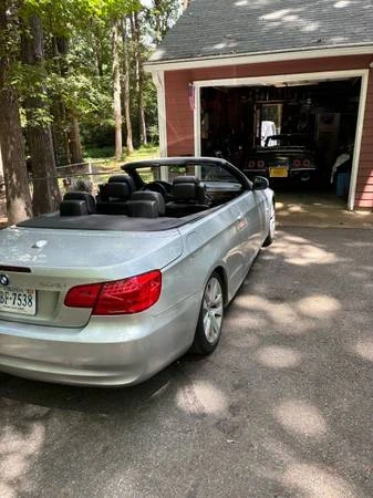 2011 BMW E93 3 Series Convertible - Image 2 of 21