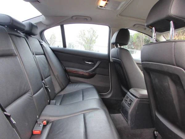 2011 BMW E90 3 Series Sedan - Image 12 of 15