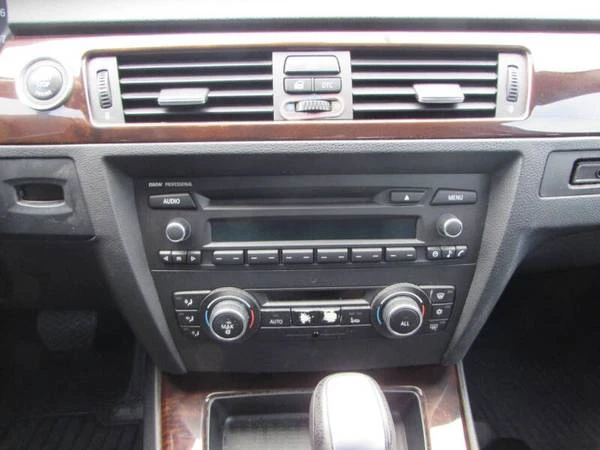 2011 BMW E90 3 Series Sedan - Image 9 of 15