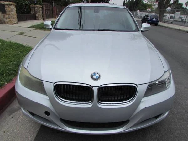 2011 BMW E90 3 Series Sedan - Image 4 of 15