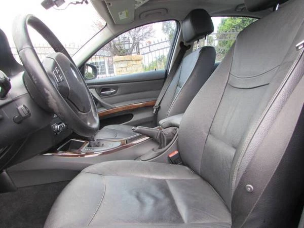 2011 BMW E90 3 Series Sedan - Image 13 of 15