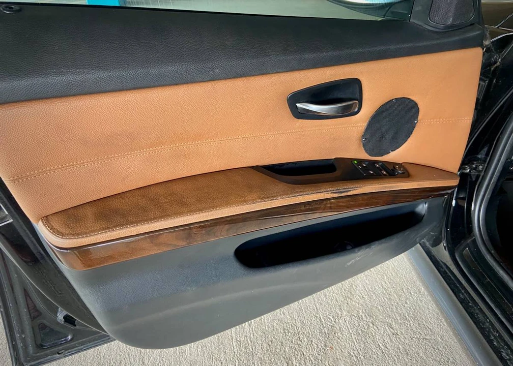 2011 BMW E90 3 Series Sedan - Image 9 of 24
