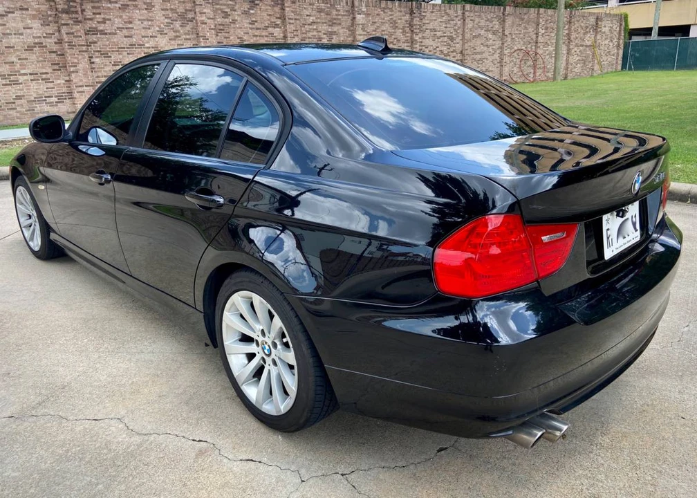 2011 BMW E90 3 Series Sedan - Image 3 of 24