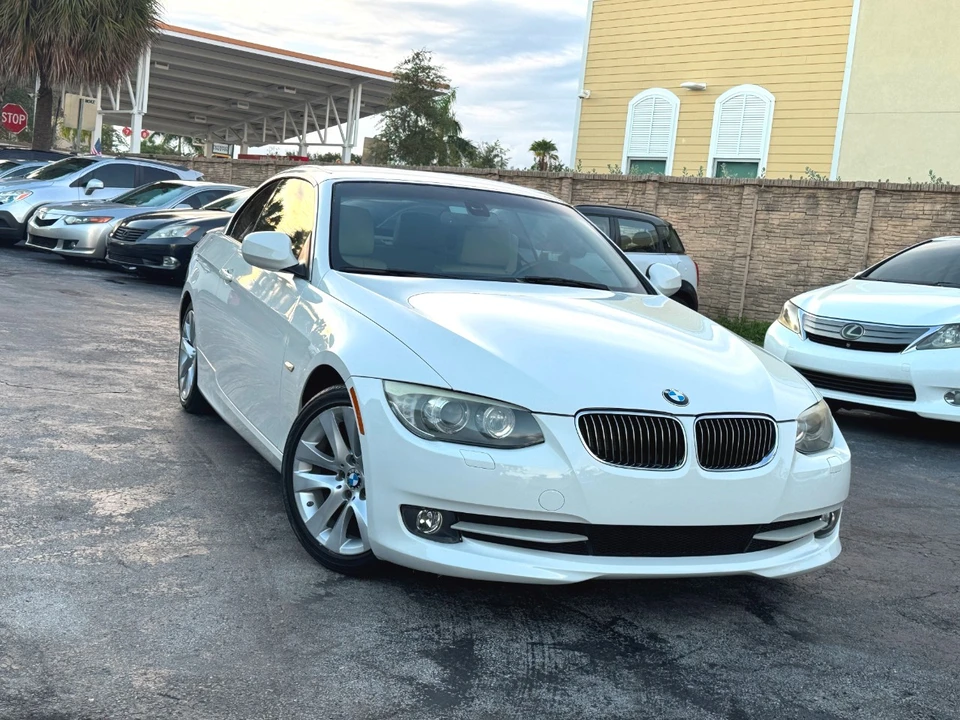 2011 BMW E93 3 Series Convertible - Image 6 of 12