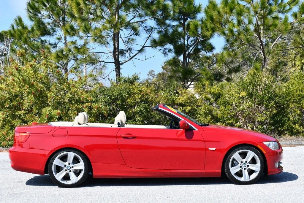 2011 BMW E93 3 Series Convertible - Image 7 of 12