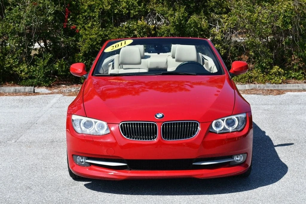 2011 BMW E93 3 Series Convertible - Image 9 of 12