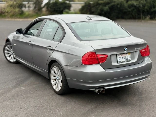 2011 BMW E90 3 Series Sedan - Image 13 of 21