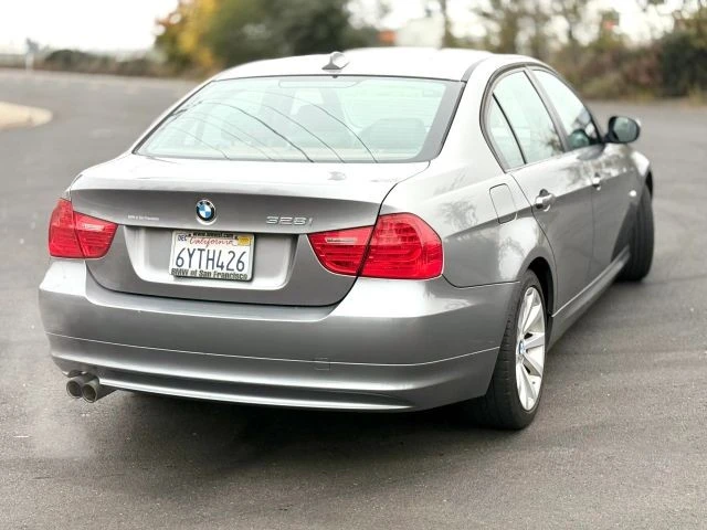 2011 BMW E90 3 Series Sedan - Image 12 of 21
