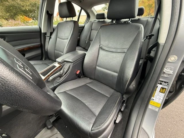 2011 BMW E90 3 Series Sedan - Image 20 of 21