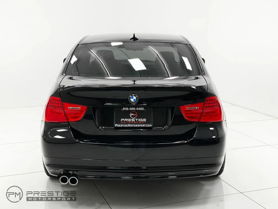 2011 BMW E90 3 Series Sedan - Image 5 of 21