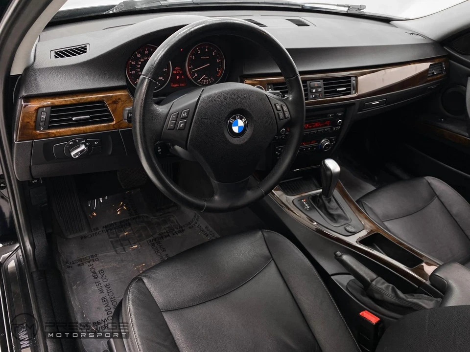 2011 BMW E90 3 Series Sedan - Image 18 of 21