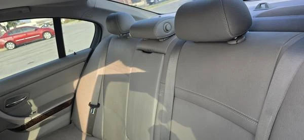 2011 BMW E90 3 Series Sedan - Image 12 of 20