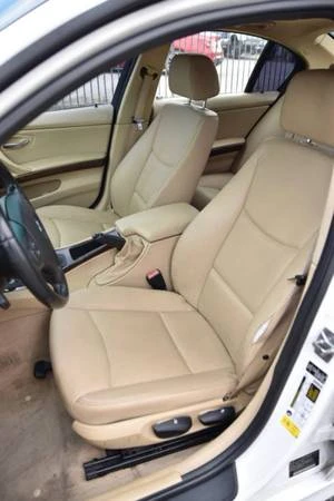 2011 BMW E90 3 Series Sedan - Image 6 of 7