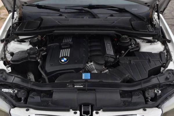 2011 BMW E90 3 Series Sedan - Image 7 of 7