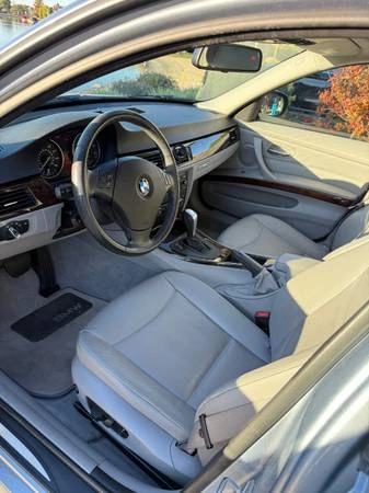 2011 BMW E90 3 Series Sedan - Image 3 of 4