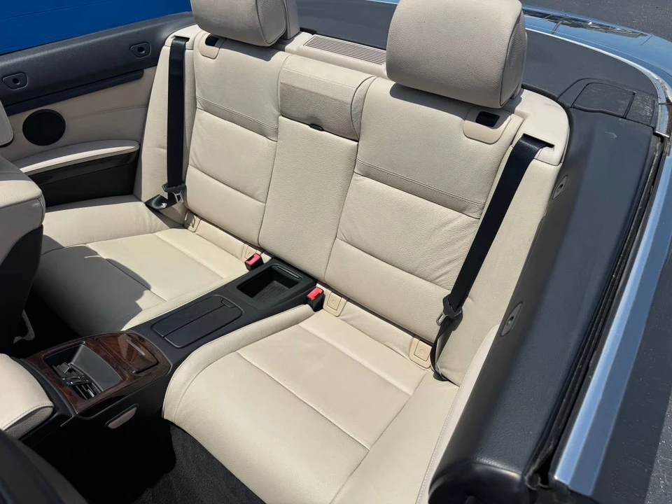 2011 BMW E90 3 Series Sedan - Image 13 of 17