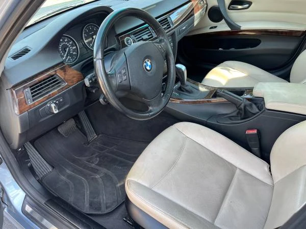 2011 BMW E90 3 Series Sedan - Image 10 of 11