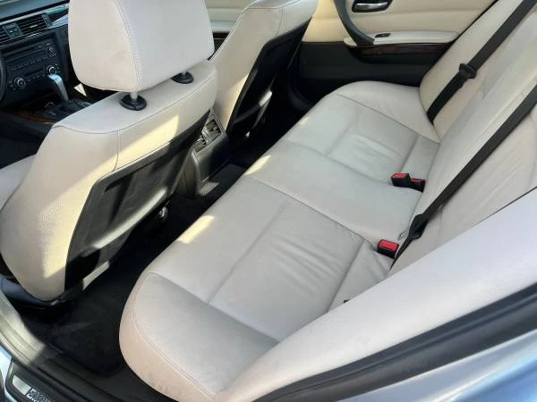 2011 BMW E90 3 Series Sedan - Image 11 of 11