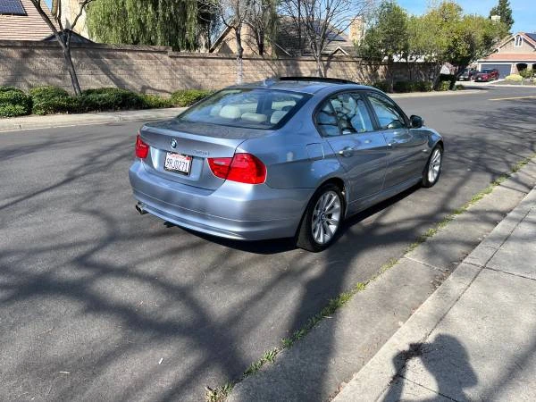 2011 BMW E90 3 Series Sedan - Image 4 of 11