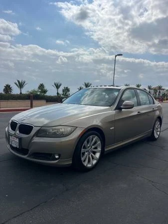 2011 BMW E90 3 Series Sedan - Image 4 of 14