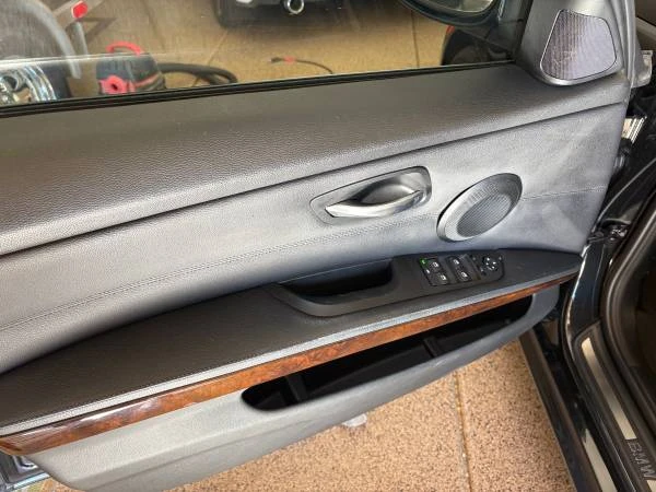 2011 BMW E90 3 Series Sedan - Image 13 of 15