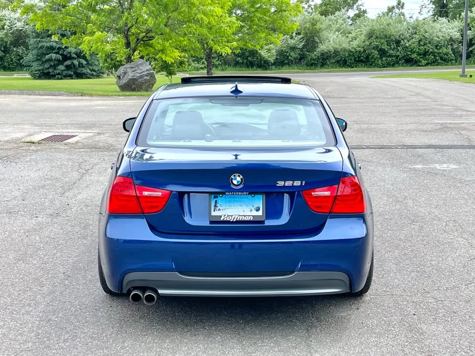 2011 BMW E90 3 Series Sedan - Image 5 of 20