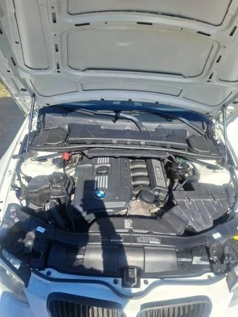 2011 BMW E90 3 Series Sedan - Image 11 of 11