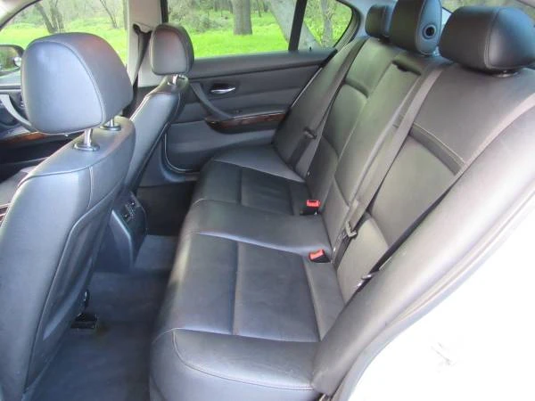 2011 BMW E90 3 Series Sedan - Image 12 of 16