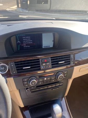 2011 BMW E90 3 Series Sedan - Image 12 of 15