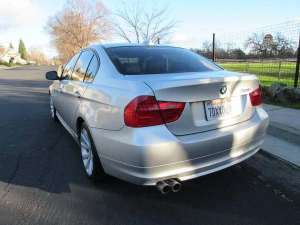 2011 BMW E90 3 Series Sedan - Image 3 of 16